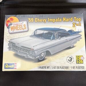 Revell California Wheels 59 Impala 1/25th scale sealed model kit new